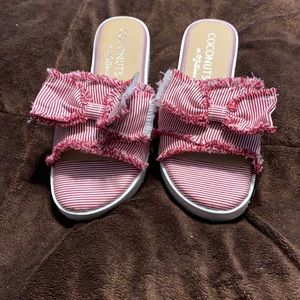 Sandal in red and white